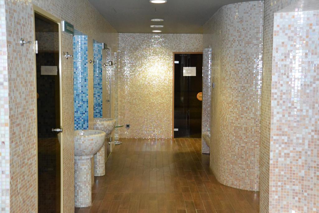 Hotel Solpark Kleszczow  Экстерьер фото