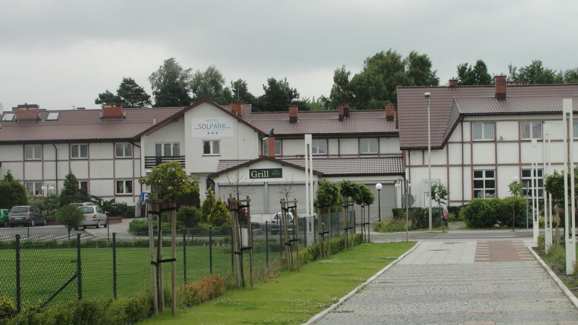Hotel Solpark Kleszczow  Экстерьер фото