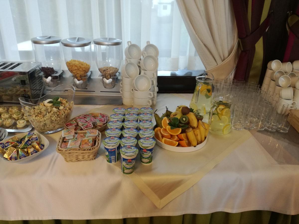 Hotel Solpark Kleszczow  Экстерьер фото